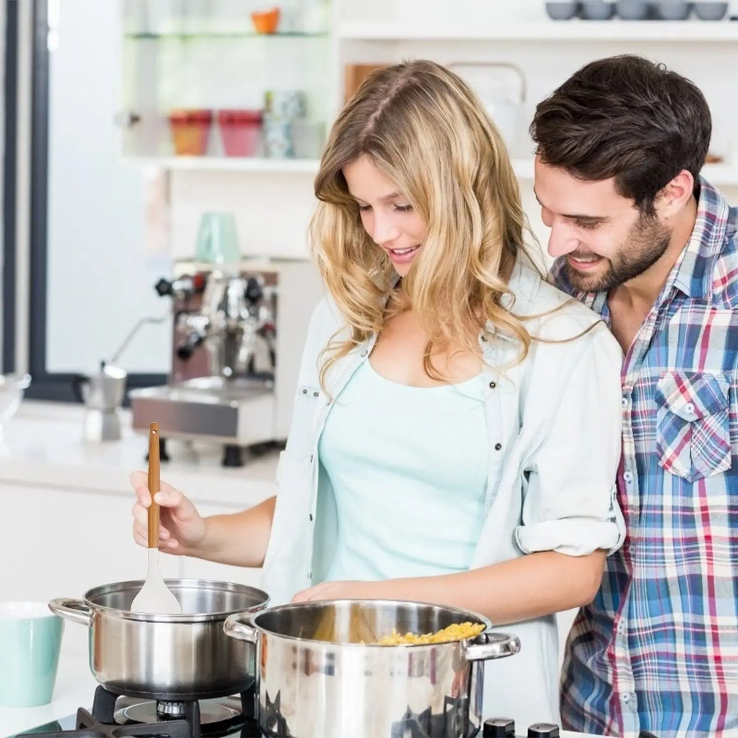 35 Piece Kitchen Utensils Set With Holder And Egg Whisk